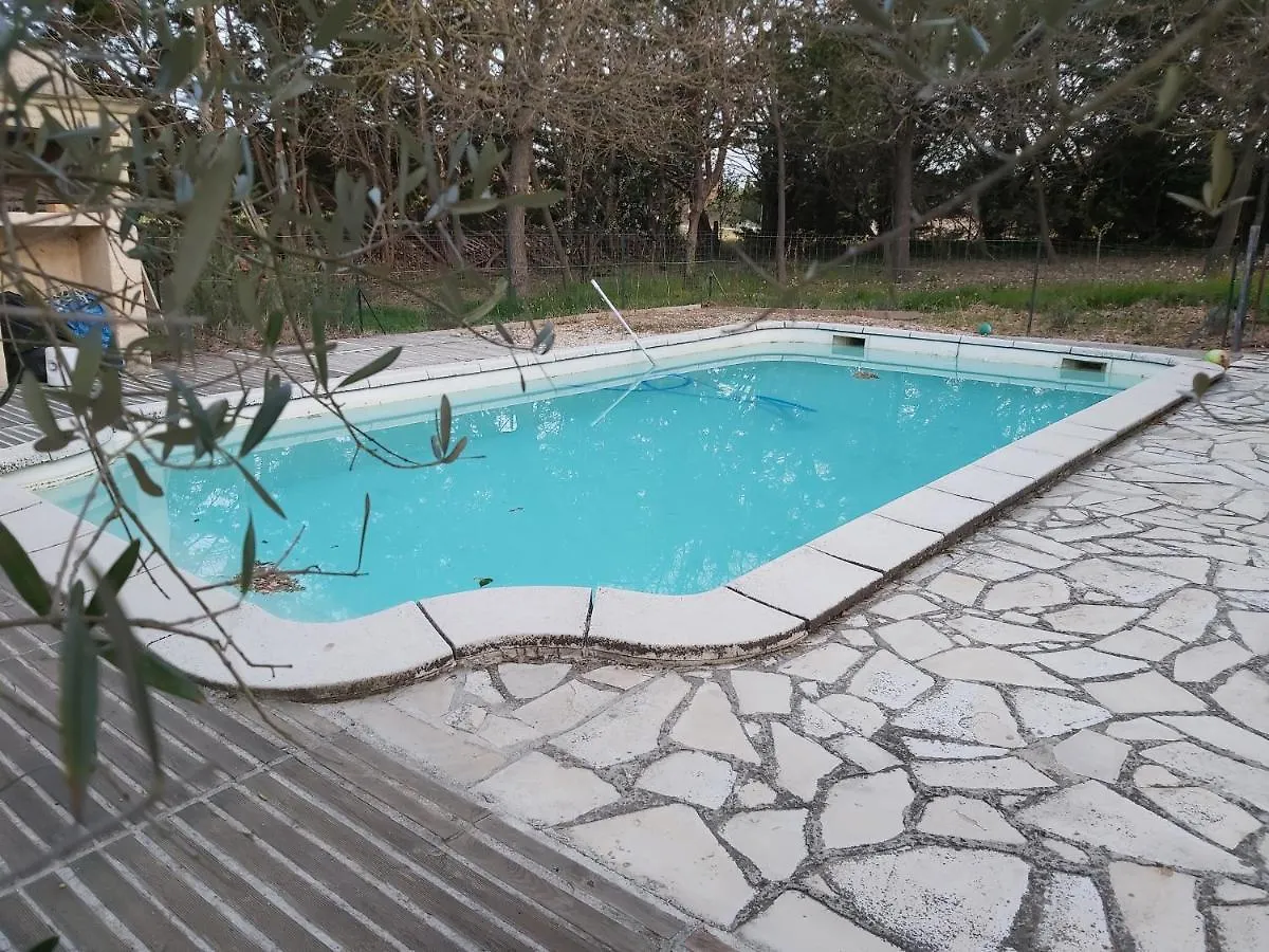 Holiday home Maison Lumineuse Avec Piscine A 10 Min D'Aix Aix-en-Provence